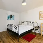 아파트 Berit By Interhome